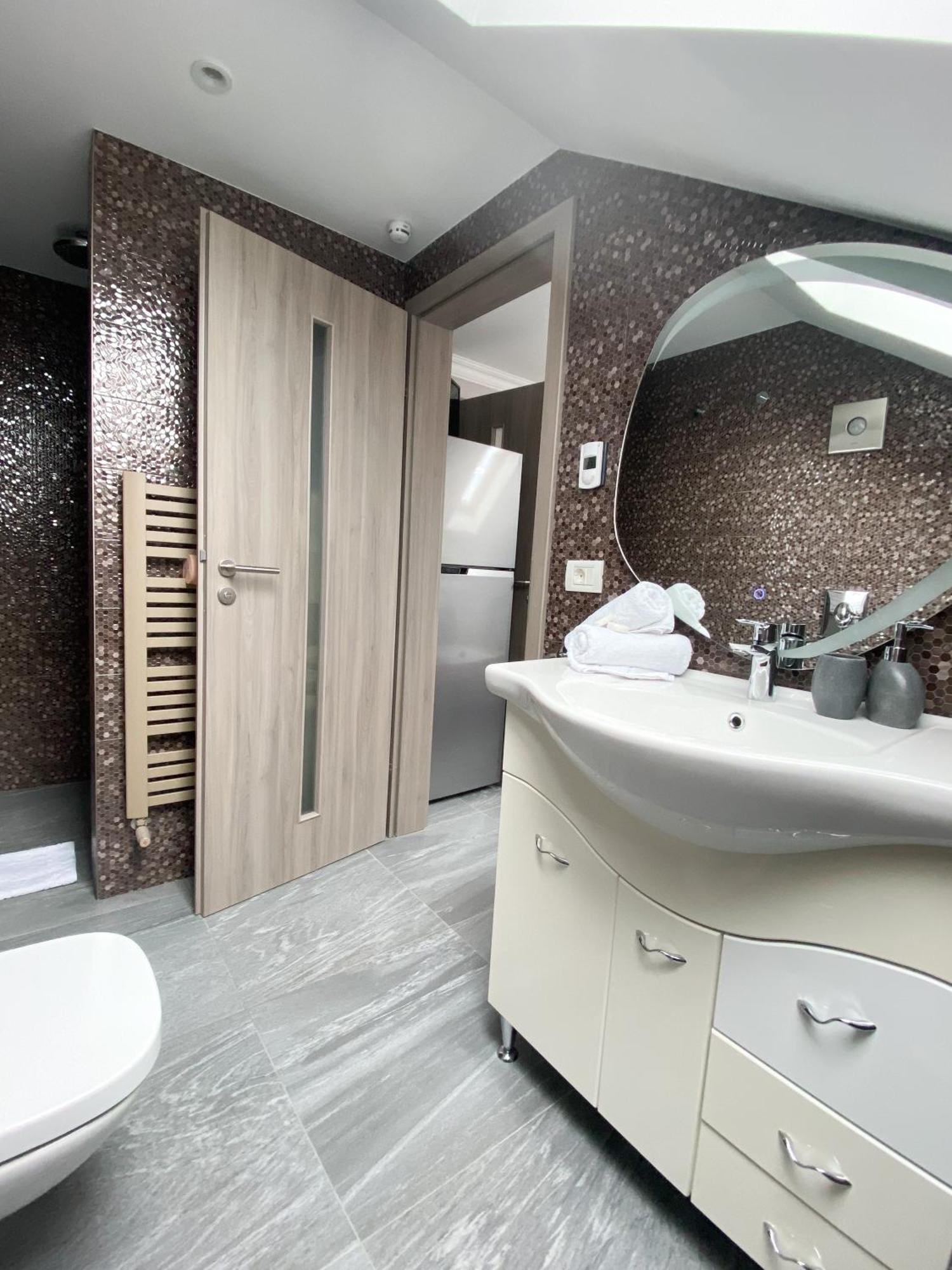 One Room Studio Rîşnov Eksteriør bilde